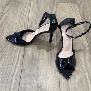 Elegant Black Heels With Ankle Strap